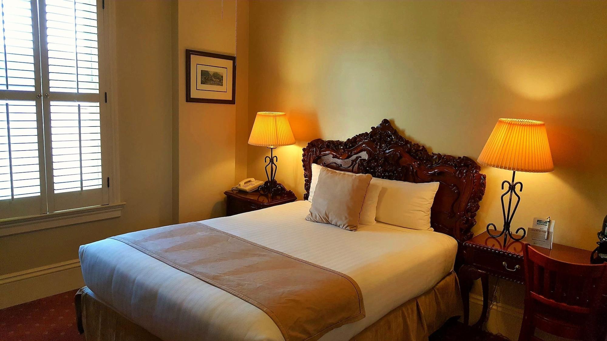The Monterey Hotel Екстер'єр фото