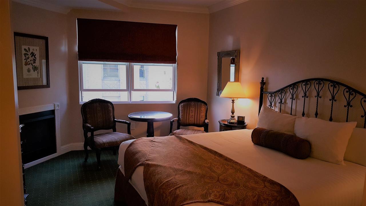 The Monterey Hotel Екстер'єр фото