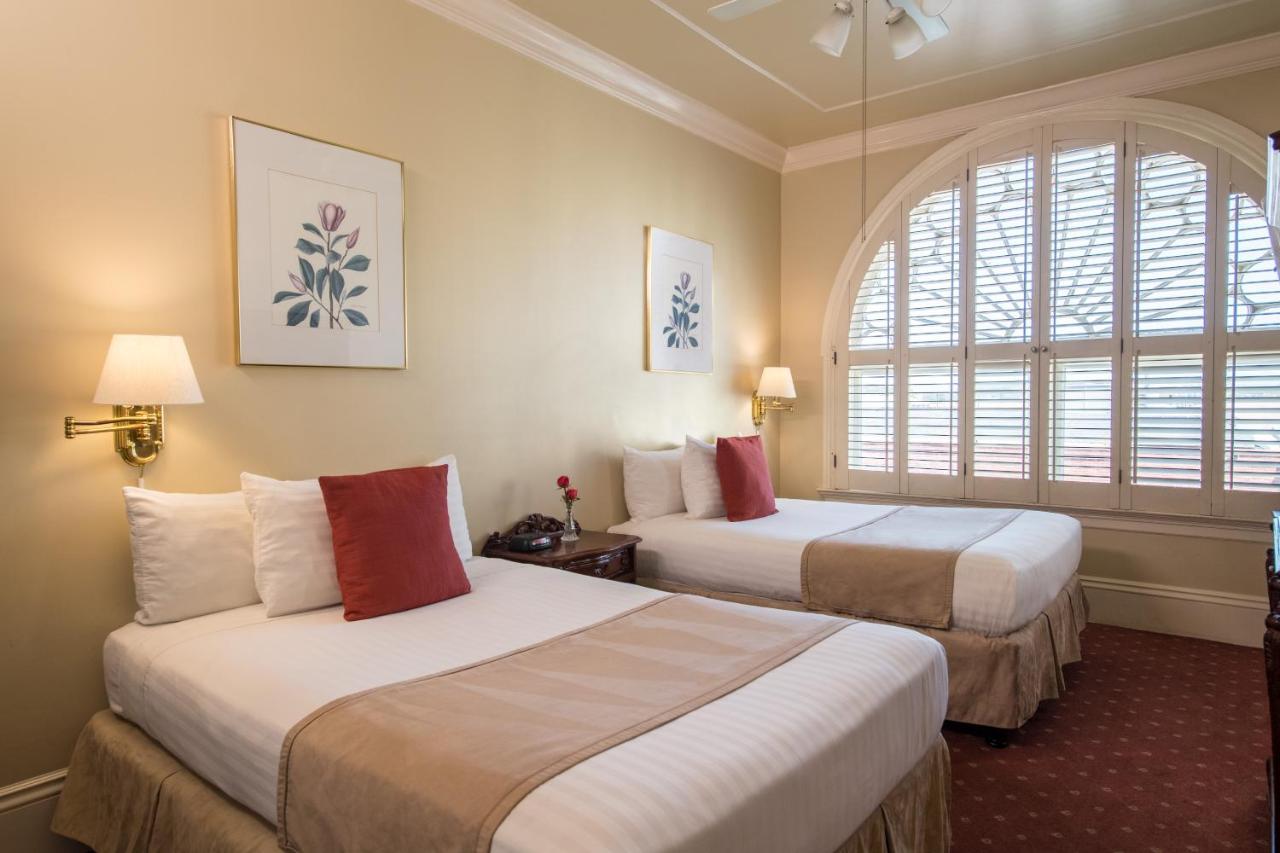 The Monterey Hotel Екстер'єр фото